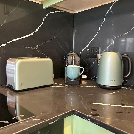 Earl'S Court Luxe Apartment Лондон Экстерьер фото