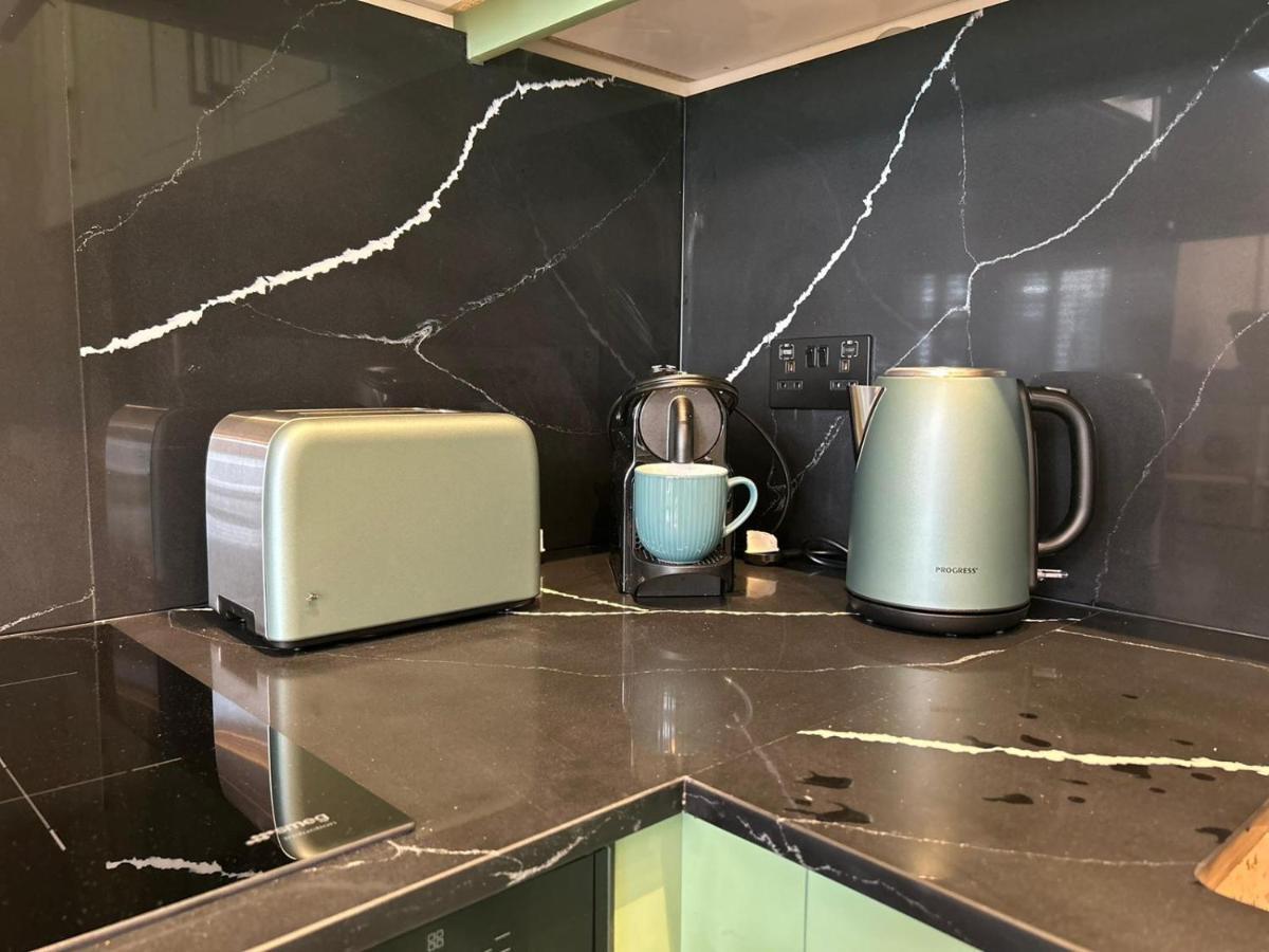 Earl'S Court Luxe Apartment Лондон Экстерьер фото
