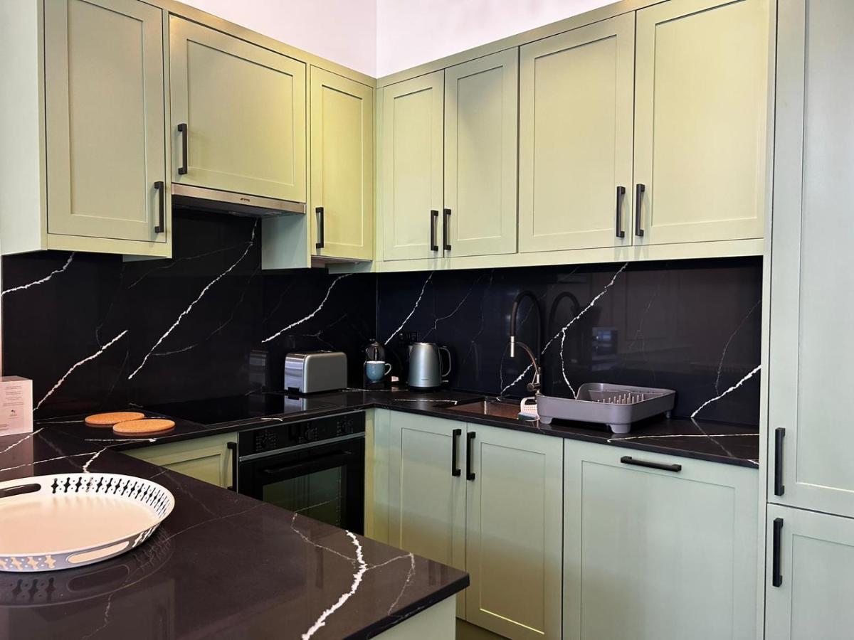 Earl'S Court Luxe Apartment Лондон Экстерьер фото