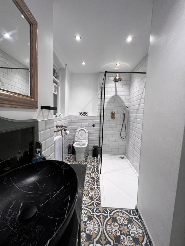 Earl'S Court Luxe Apartment Лондон Экстерьер фото